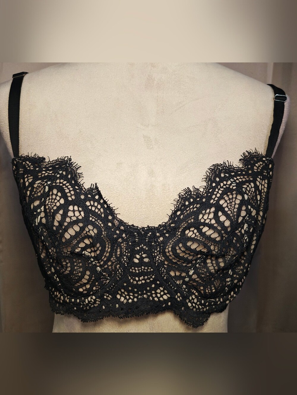 2017 Victoria's Secret Dream Angels Lace Demi Bustier Longline Bra.